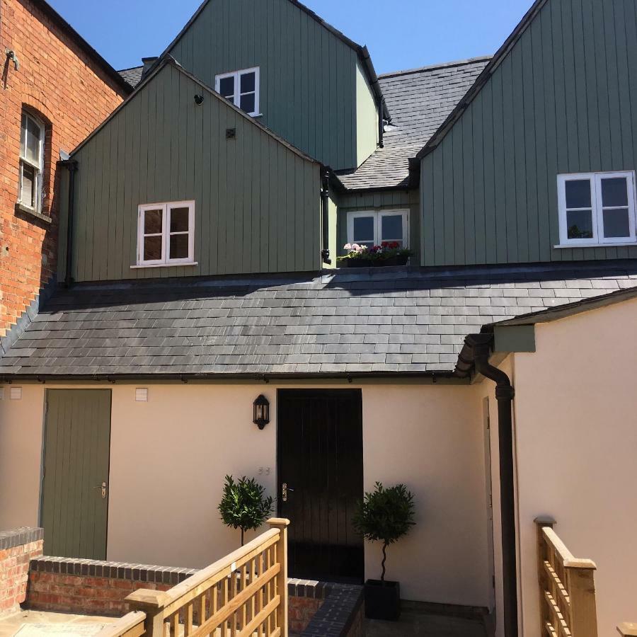 Cotswold Place ไซเร็นเซสเตอร์ ภายนอก รูปภาพ
