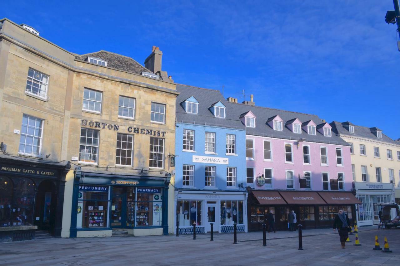 Cotswold Place ไซเร็นเซสเตอร์ ภายนอก รูปภาพ