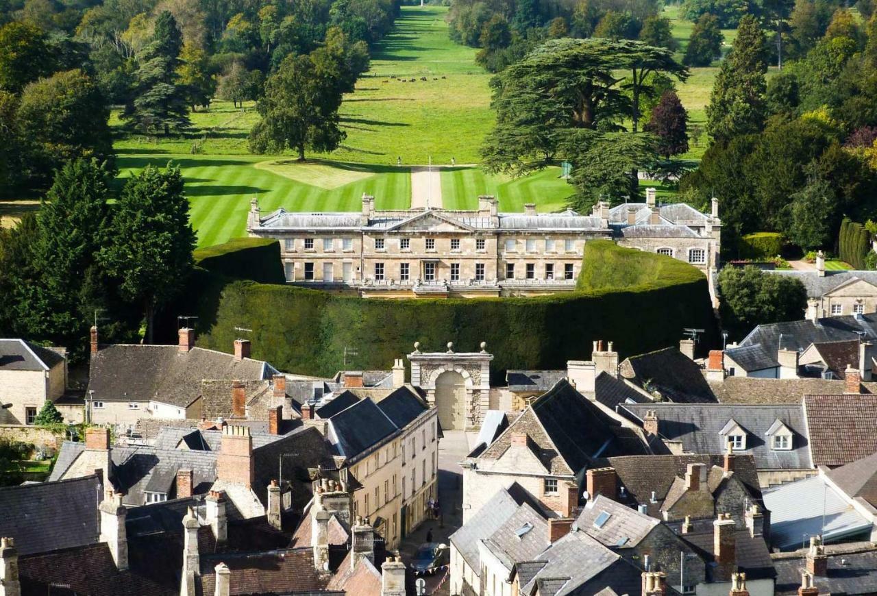 Cotswold Place ไซเร็นเซสเตอร์ ภายนอก รูปภาพ